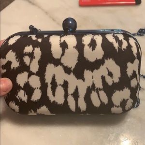 Juicy clutch